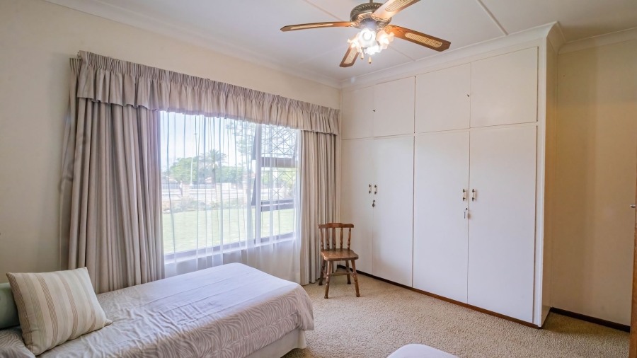 3 Bedroom Property for Sale in Bonza Bay Eastern Cape